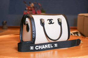 Bolsa Baú Chanel Transversal Grande Com Alça Inclusa + BRINDE EXCLUSIVO